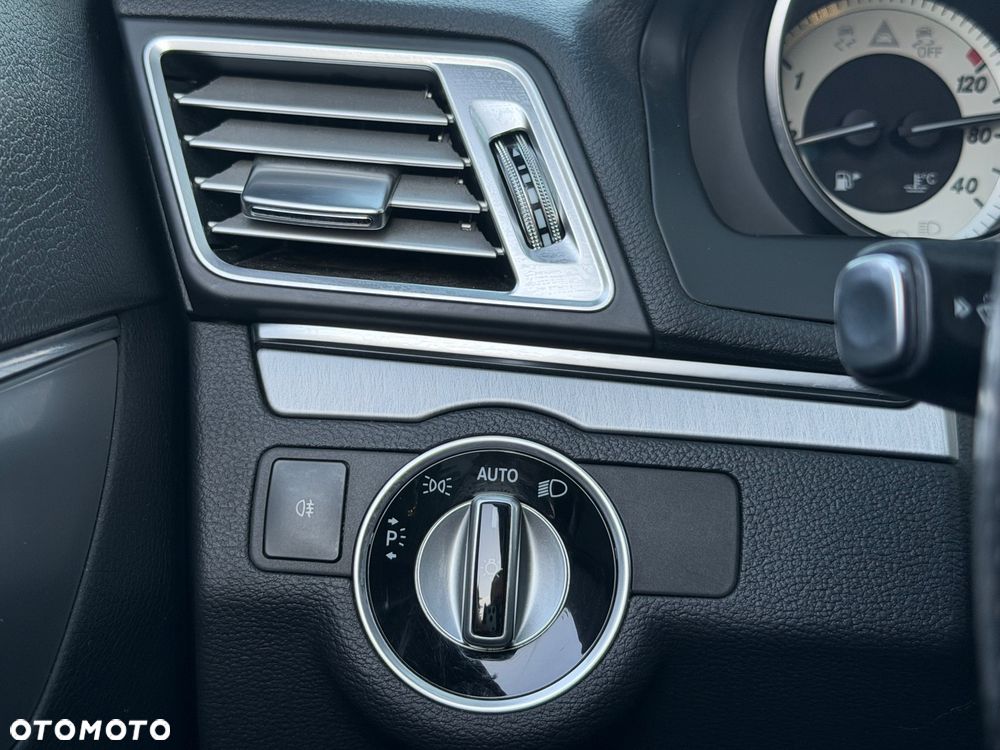 Mercedes-Benz Klasa E 250 CDI 7G-TRONIC - 16