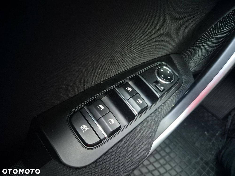 Kia Ceed 1.5 T-GDI M - 25