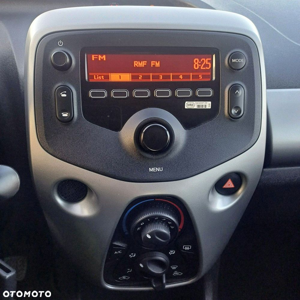 Peugeot 108 - 17