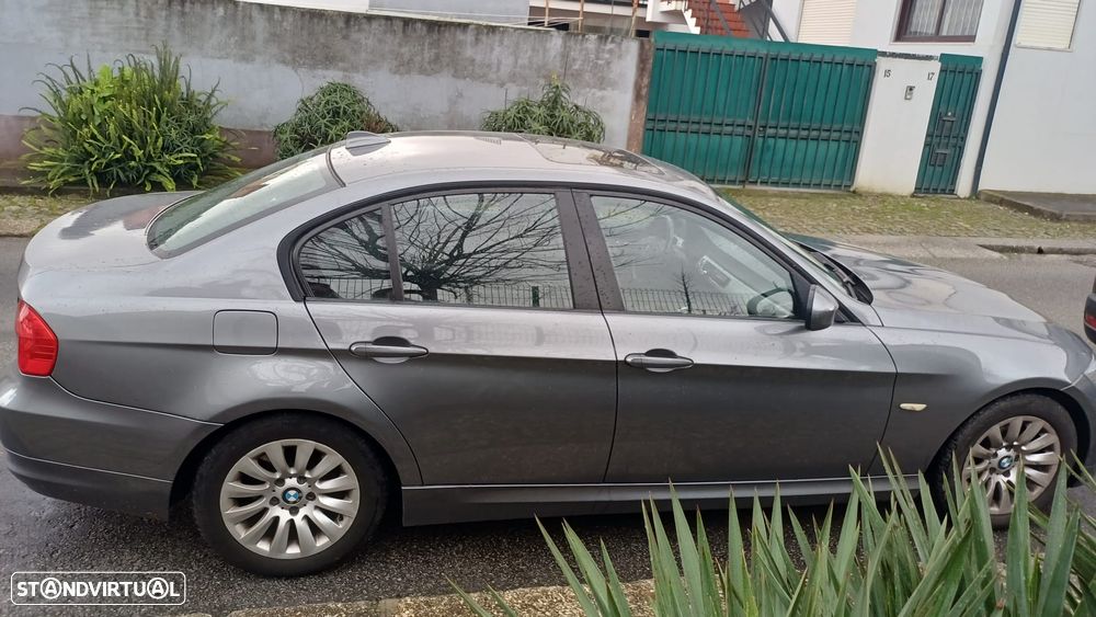 BMW 320 d xDrive Navigation Auto - 5