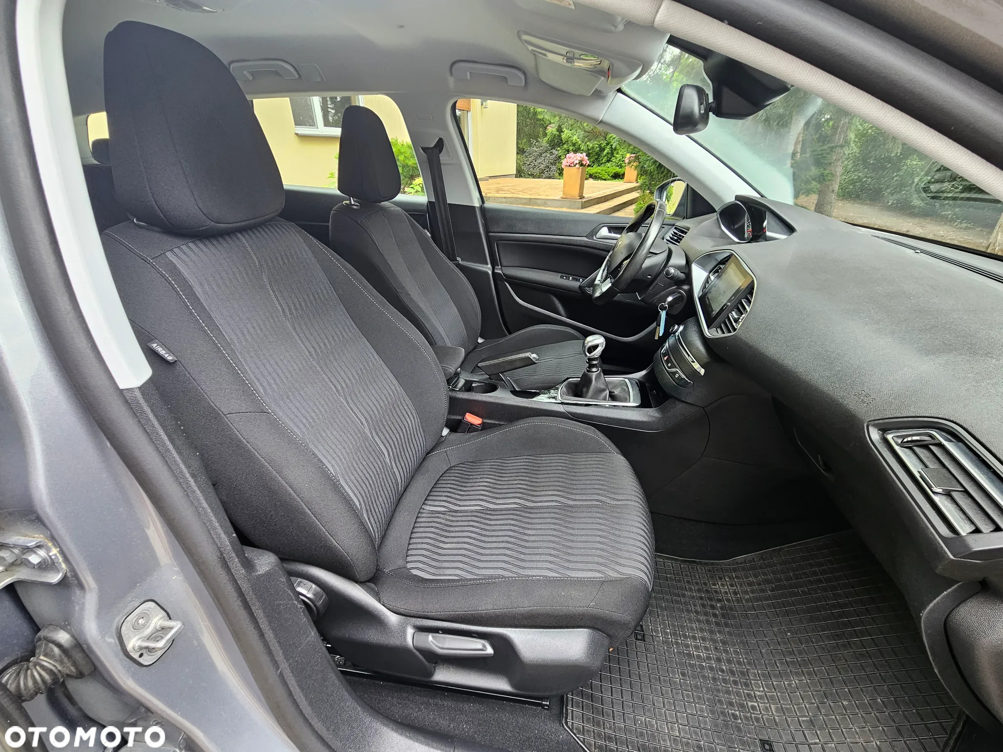 Peugeot 308 BlueHDi FAP 120 Stop & Start Allure - 13