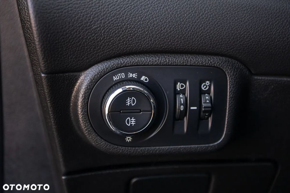 Opel Zafira 2.0 CDTI Cosmo - 26