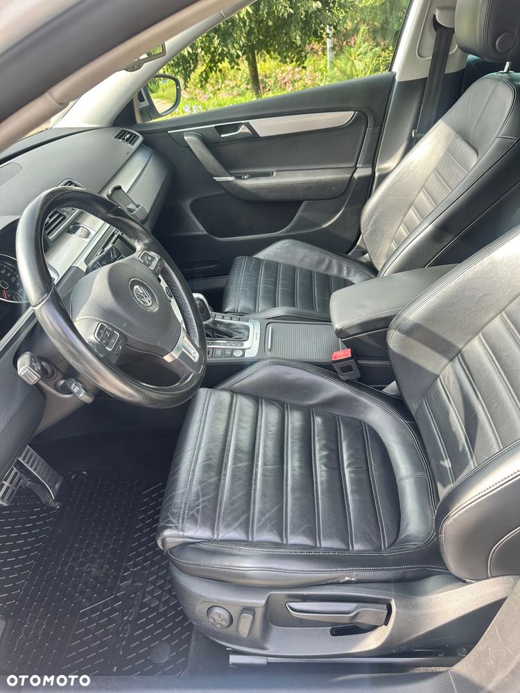 Volkswagen Passat Alltrack - 18