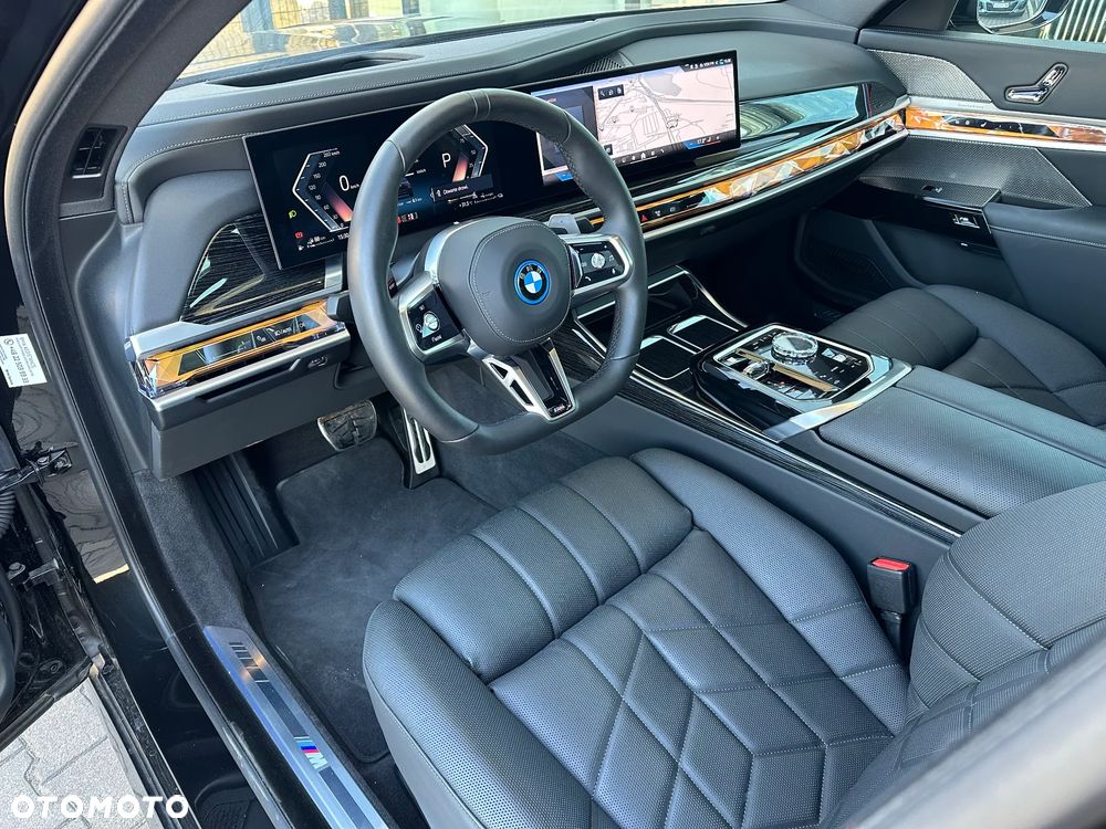 BMW Seria 7 750e PHEV xDrive M Sport sport - 11