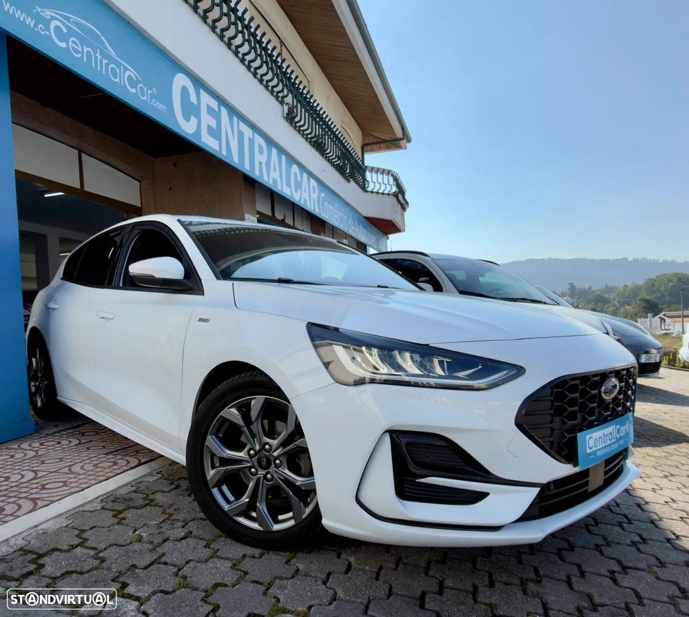 Ford Focus 1.0 EcoBoost MHEV ST-Line - 2