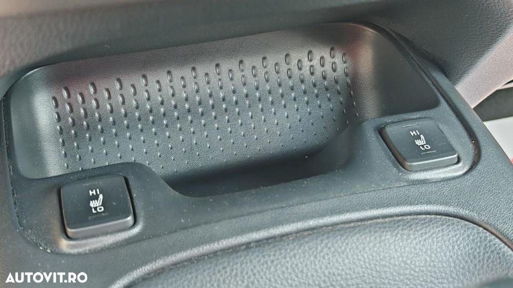 Toyota Corolla - 21