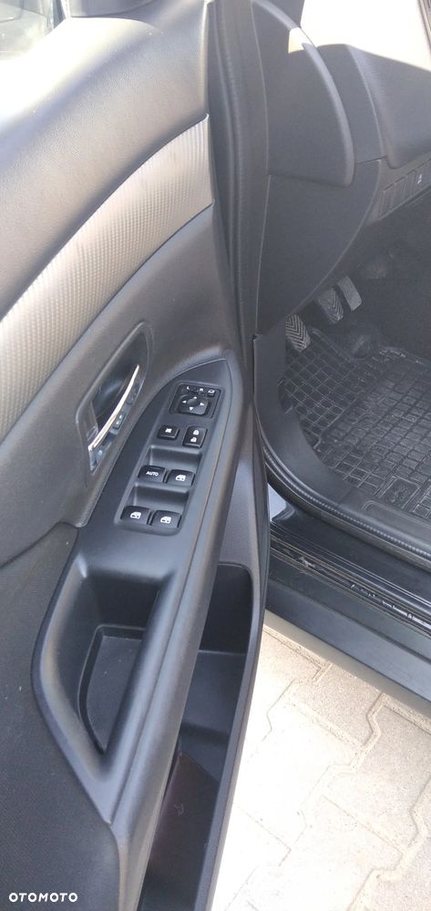 Mitsubishi Outlander 2.0 2WD Edition - 9