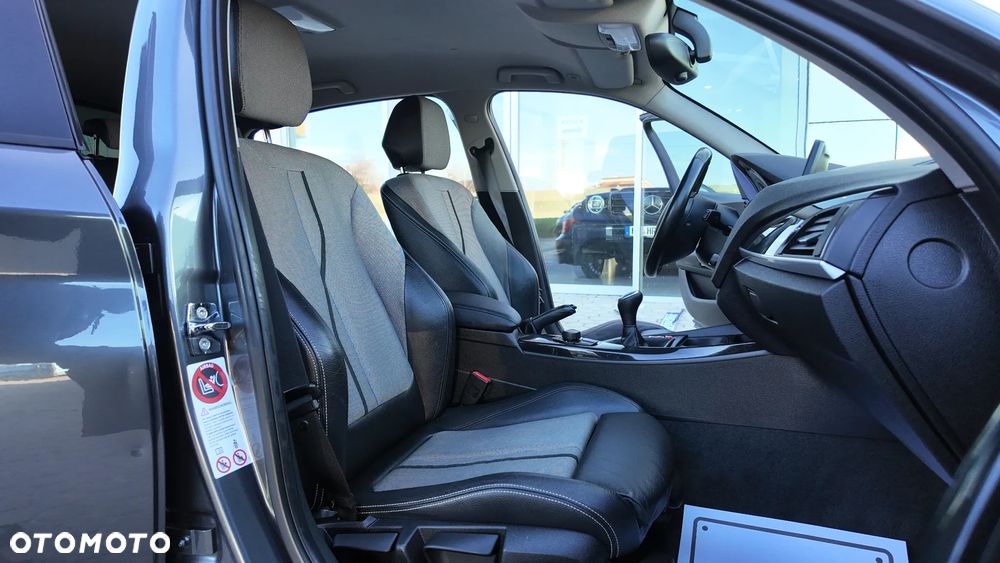 BMW Seria 1 116d EfficientDynamics Urban Line - 29