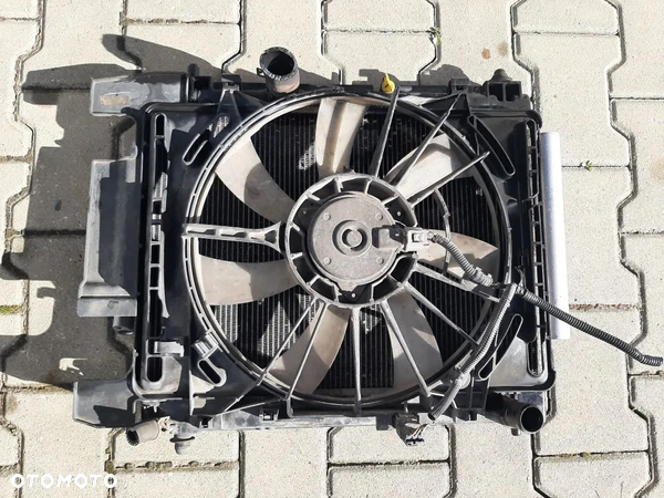 CHŁODNICA WODY KLIMATYZACJI WENTYLATOR TOYOTA YARIS II 2006-2011 1.4 D4D