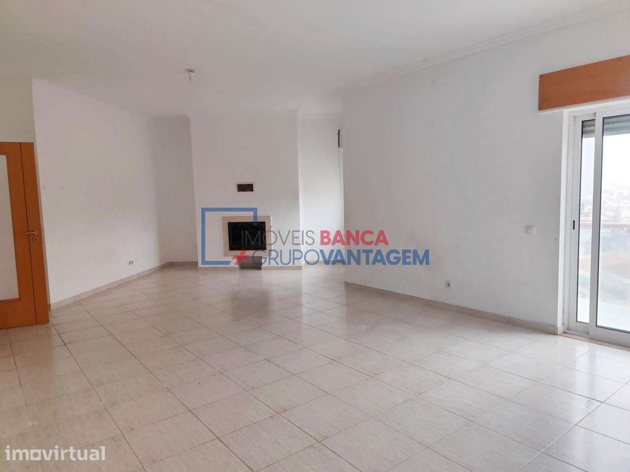 Apartamento T2 a 5 minutos a pé da Estação de Comboios da Azambuja - Grande imagem: 2/30