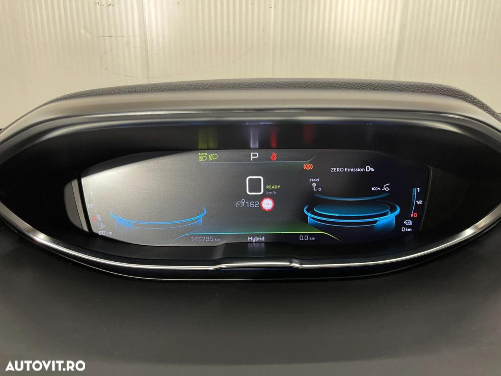 Peugeot 3008 Plug-In Hybrid 225 e-EAT8 Allure Pack - 29
