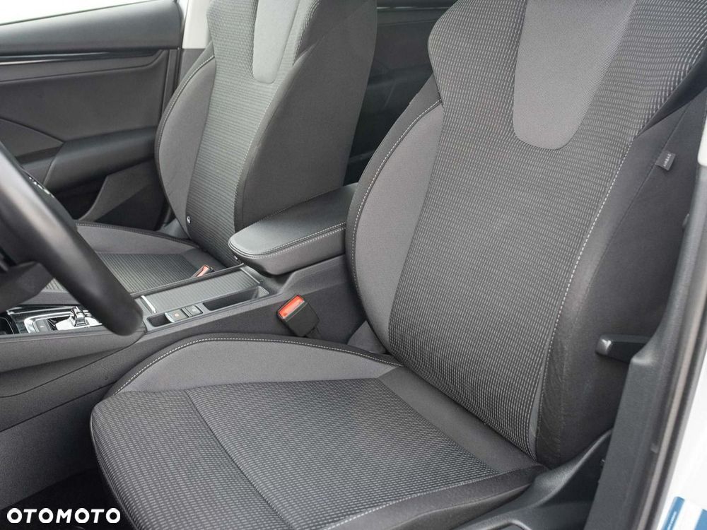 Skoda Octavia 1.5 TSI e-Tec Ambition DSG - 12