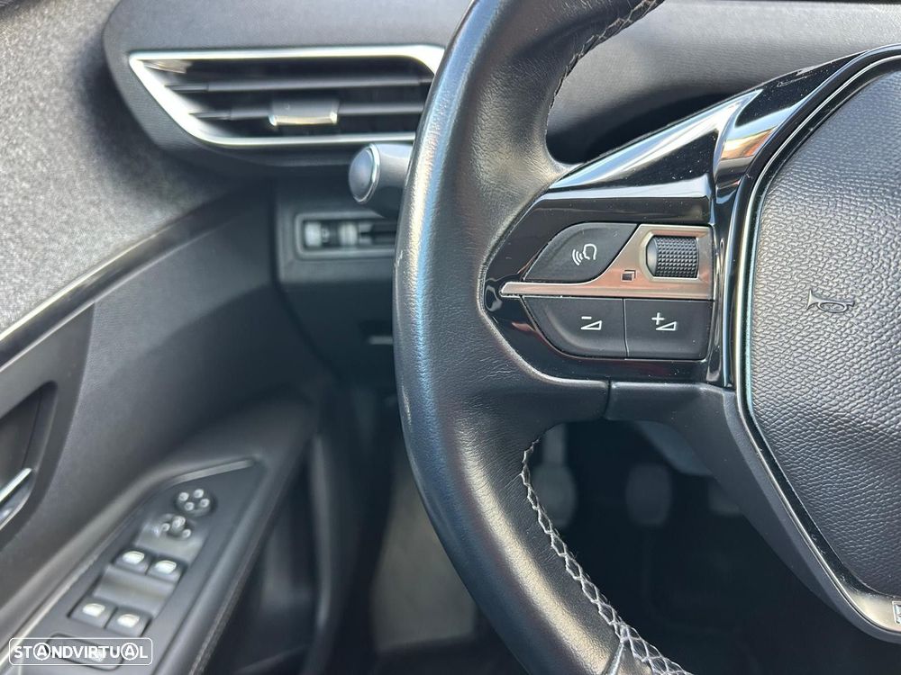 Peugeot 3008 1.6 BlueHDi Allure - 40