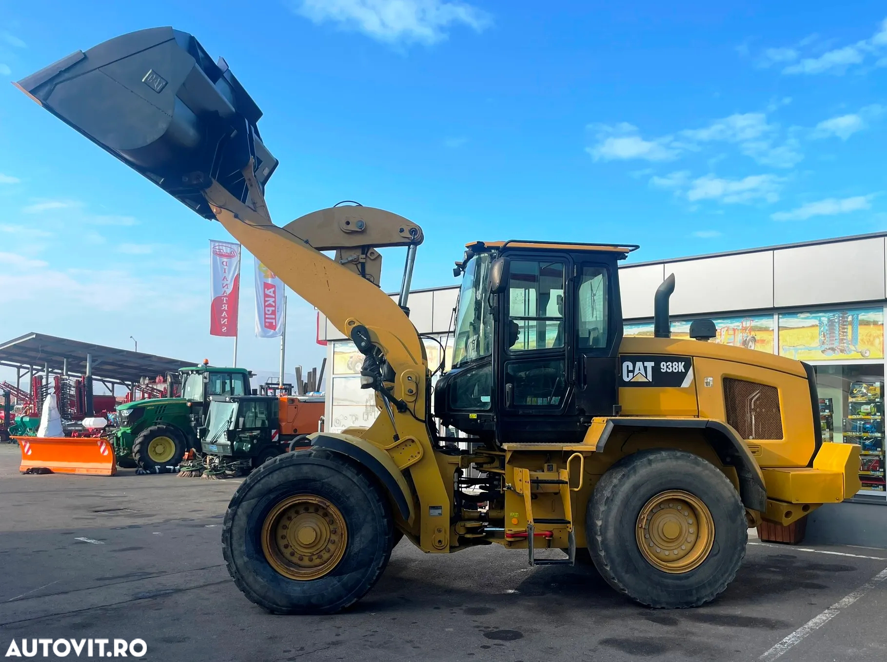 Caterpillar 938K - 4