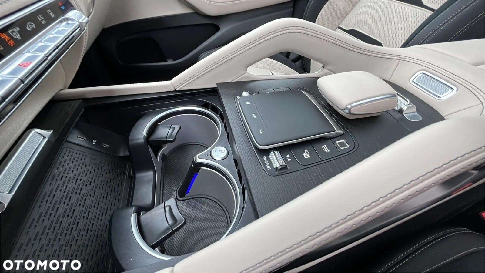 Mercedes-Benz GLE - 18