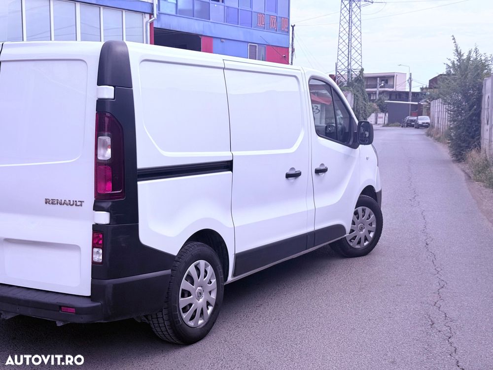 Renault Trafic - 5