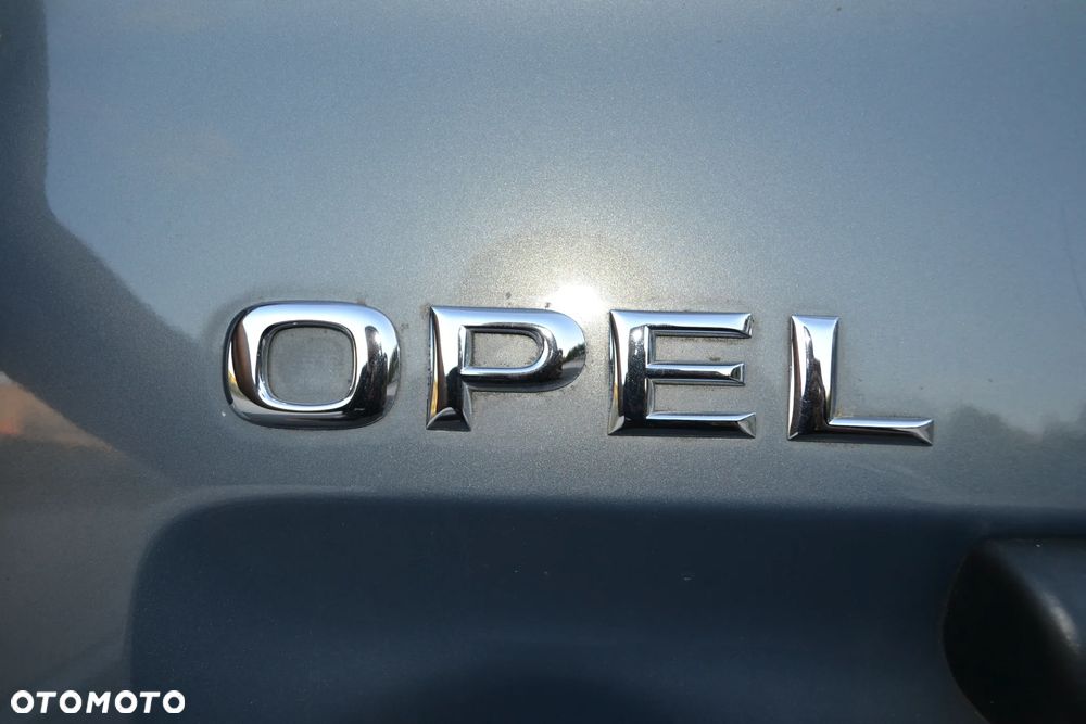 Opel Vivaro - 23