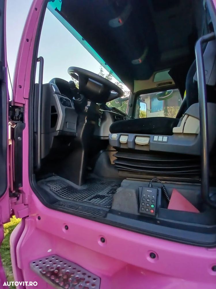 MAN TGX - 8