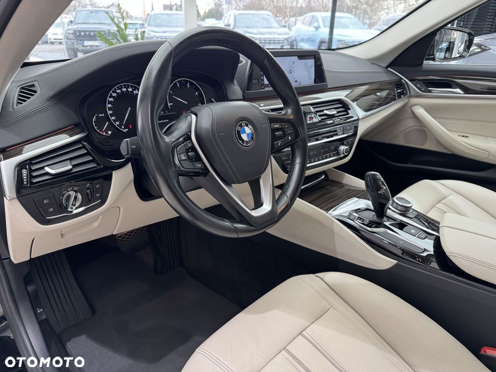 BMW Seria 5 - 8