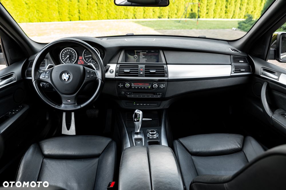 BMW X5 xDrive40d - 25
