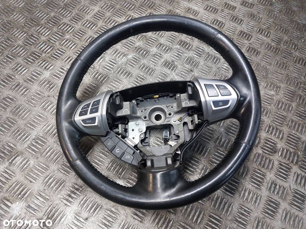 KIEROWNICA MULTIFUNKCJA MITSUBISHI OUTLANDER II - 1