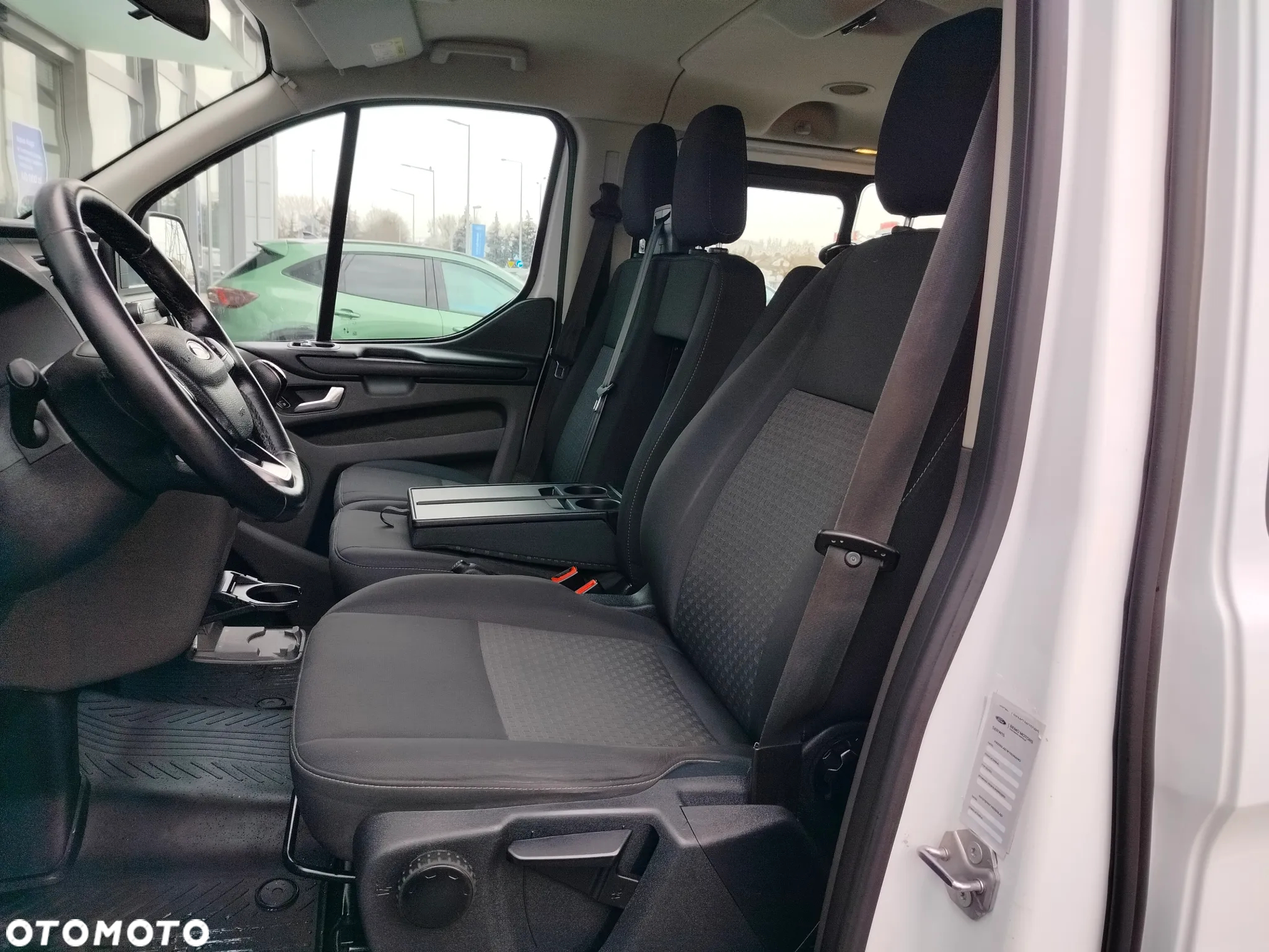 Ford Transit Custom - 11