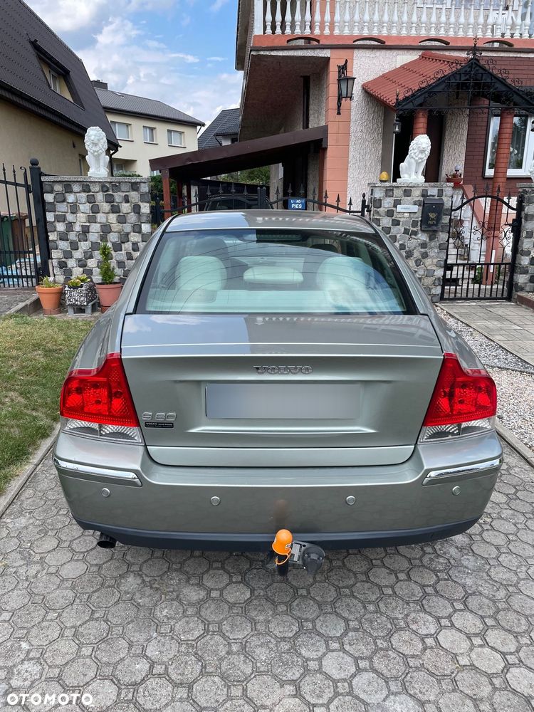 Volvo S60 2.4 - 3