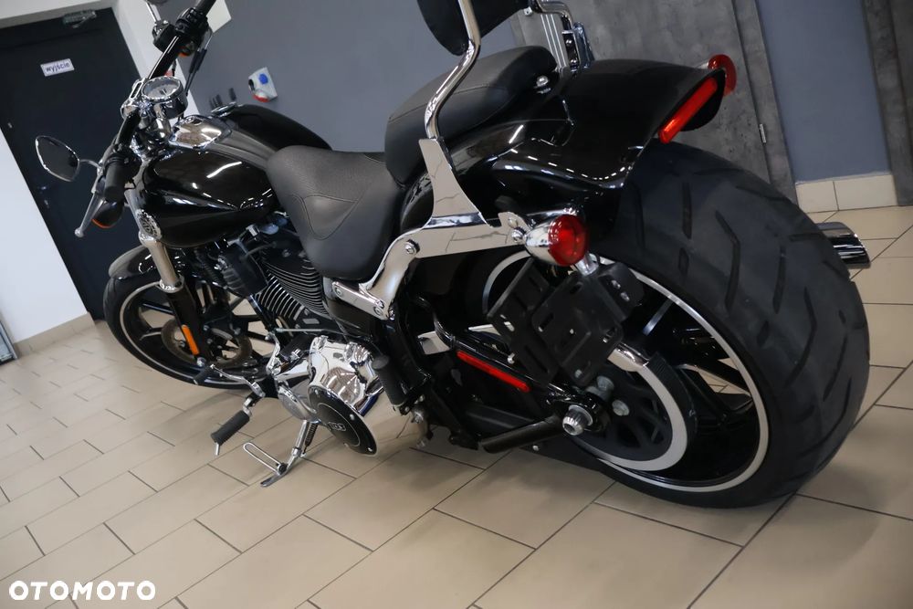 Harley-Davidson FXSB Breakout - 7