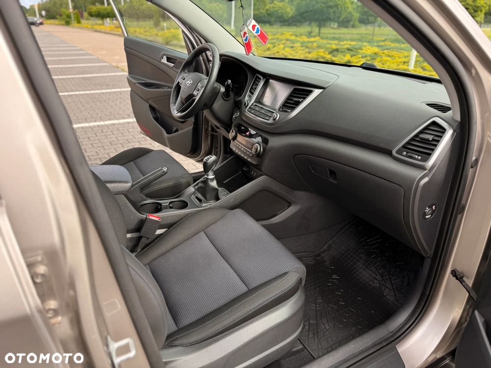Hyundai Tucson 1.6 GDI BlueDrive Comfort 2WD - 13