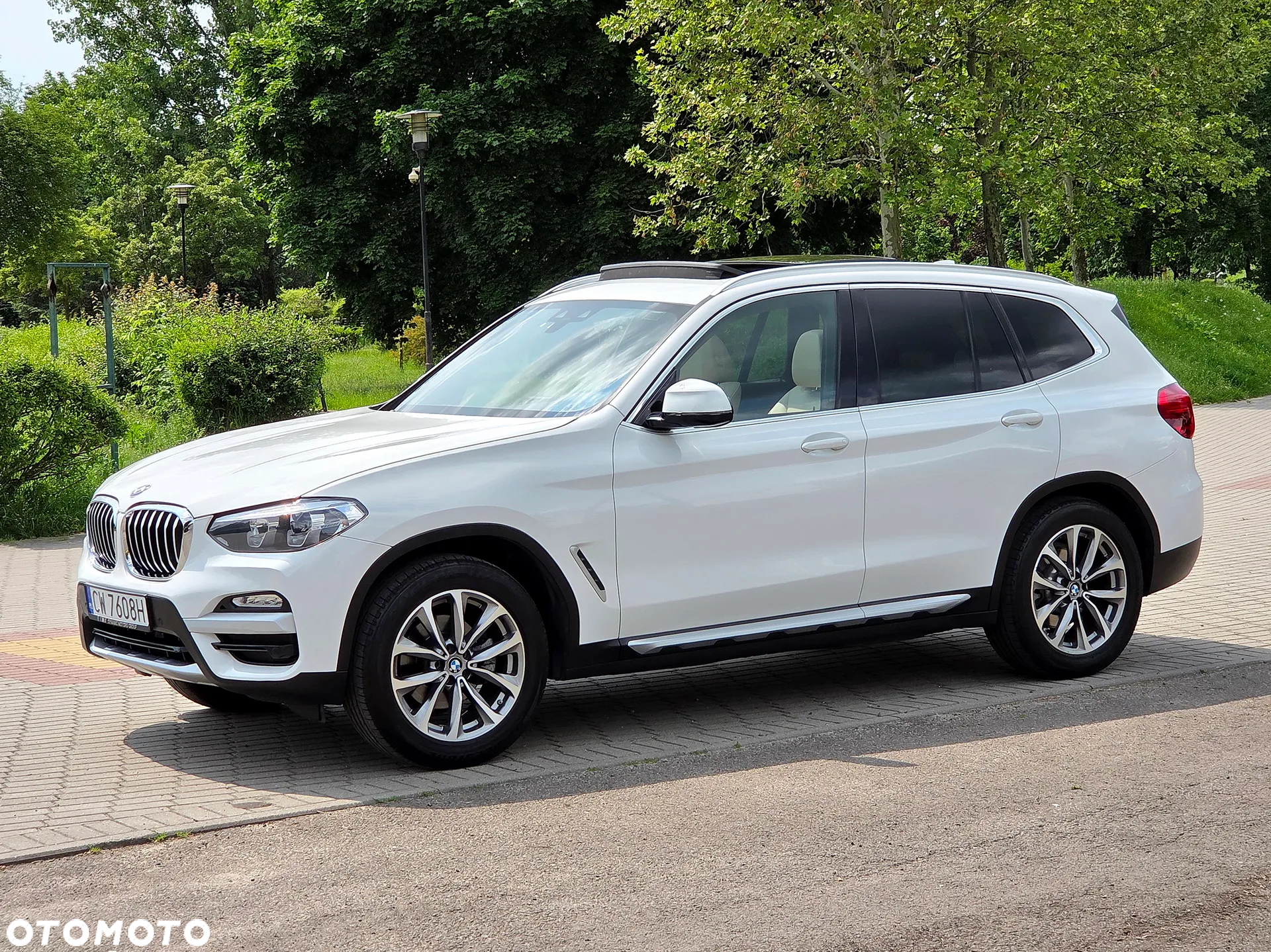 BMW X3 xDrive30i - 2