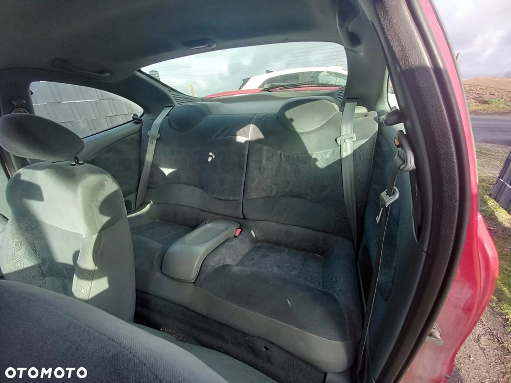 Renault Megane Coach 1.6 - 10
