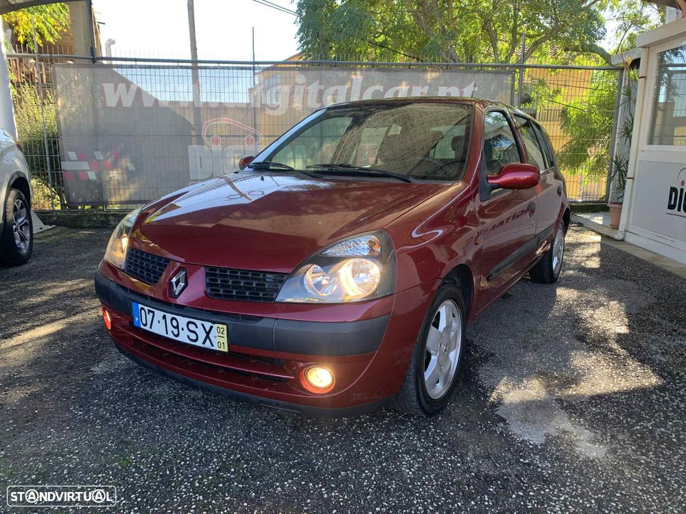 Renault Clio 1.2 16V Confort Privilège - 3
