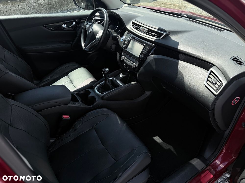 Nissan Qashqai 1.6 dCi Tekna S&S - 22