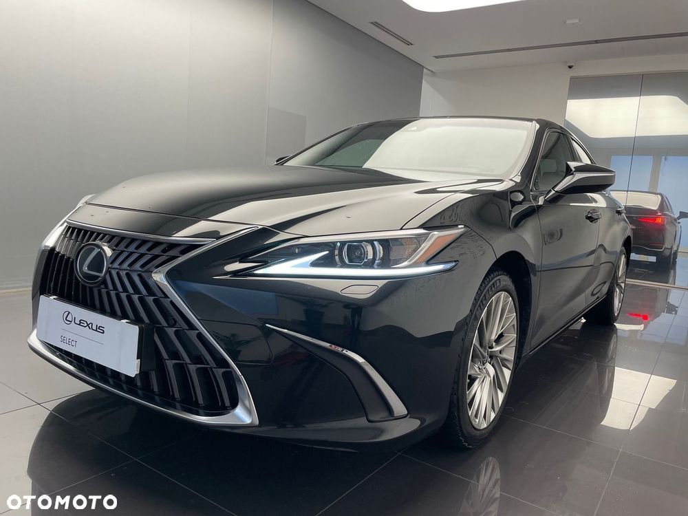 Lexus ES 300h Business Edition - 1