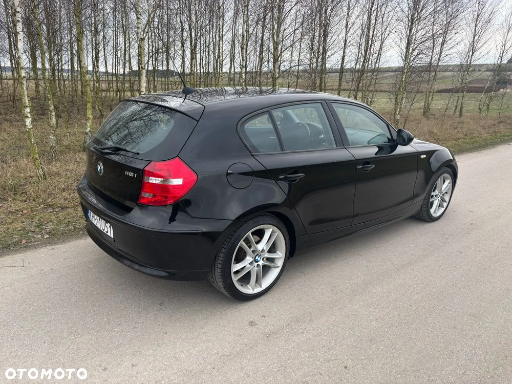 BMW Seria 1 116i - 10
