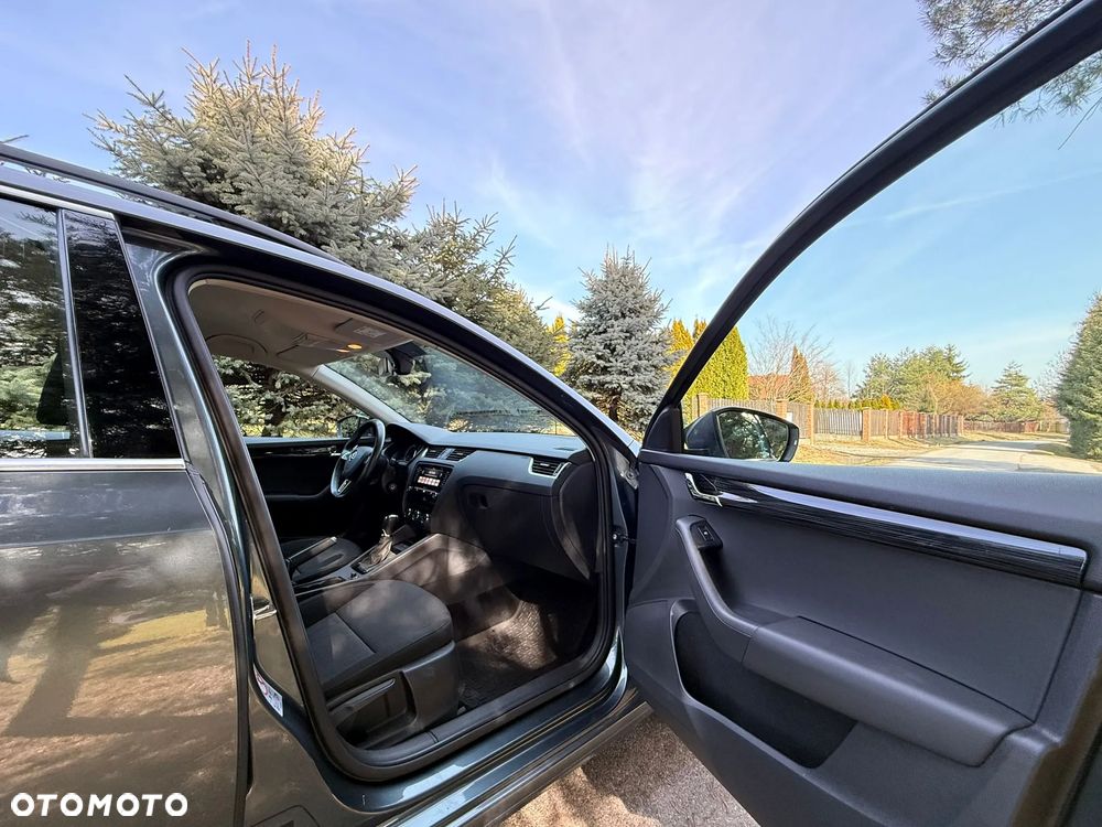 Skoda Octavia 1.8 TSI Style DSG - 24