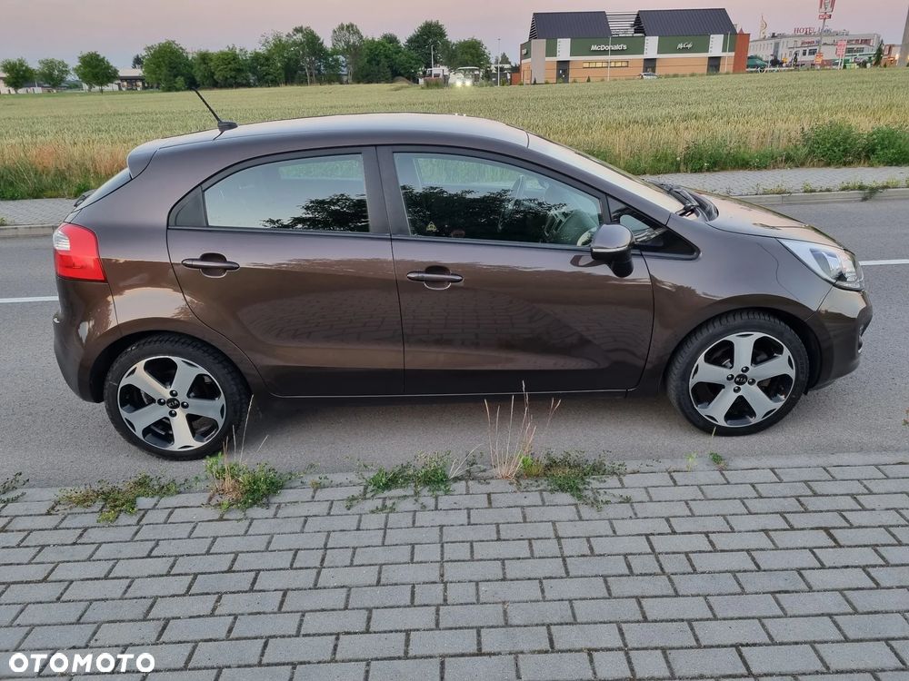 Kia Rio 1.4 Platinum Edition - 6
