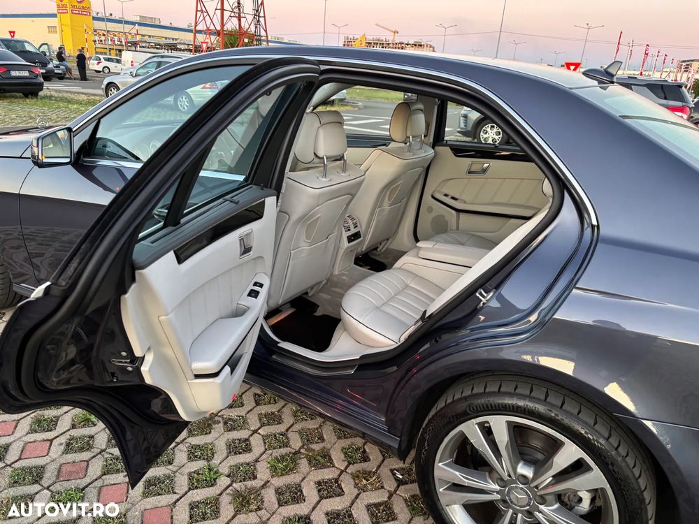 Mercedes-Benz E 350 BlueTEC 4MATIC - 13