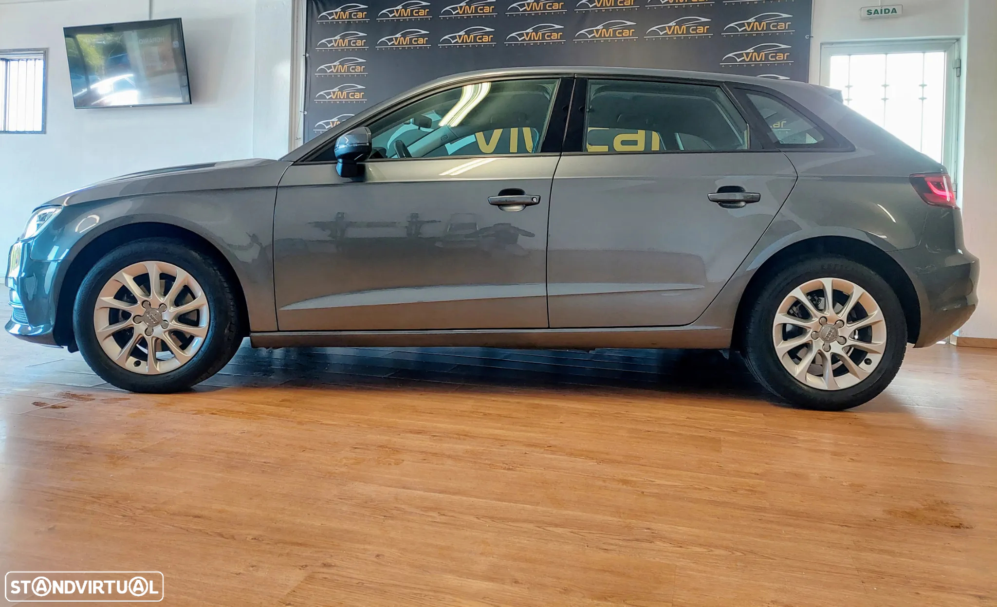 Audi A3 Sportback 1.6 TDI Advance Ultra - 9
