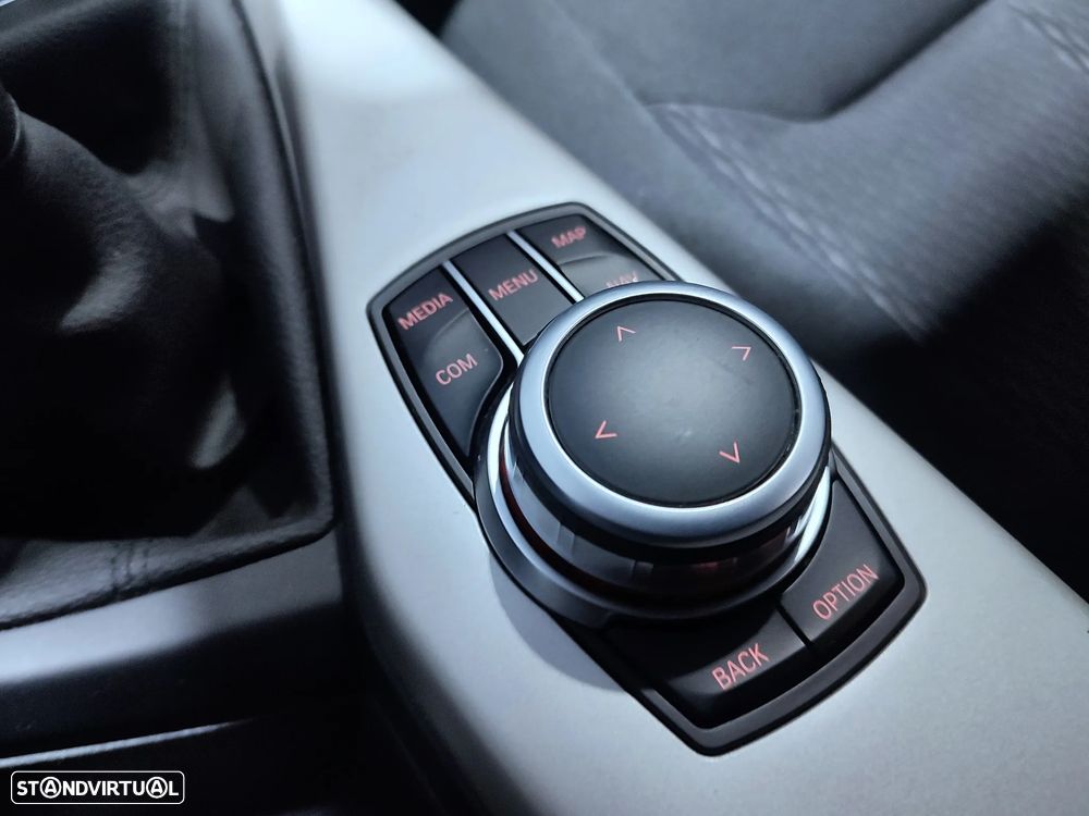 BMW 116 d Advantage - 18