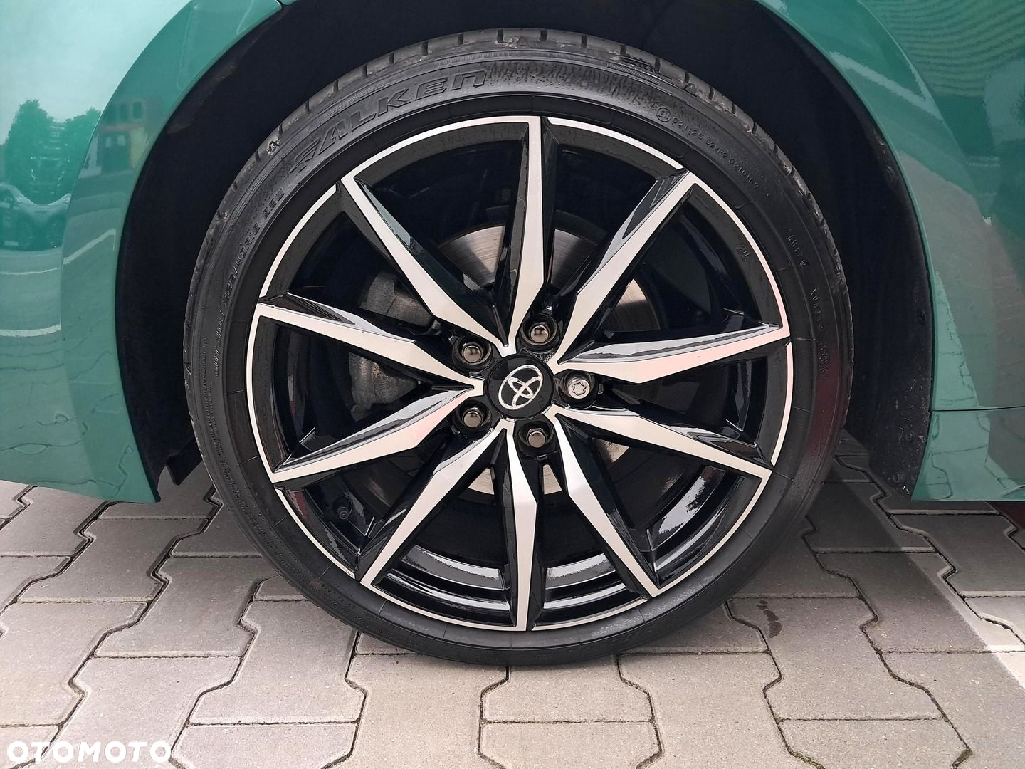 Toyota Corolla 2.0 Hybrid GR Sport Dynamic - 10
