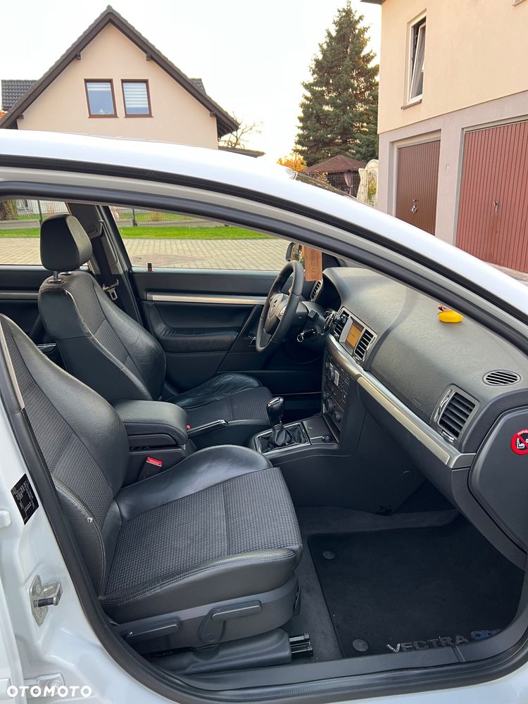 Opel Vectra 1.9 CDTI Sport/GTS - 13