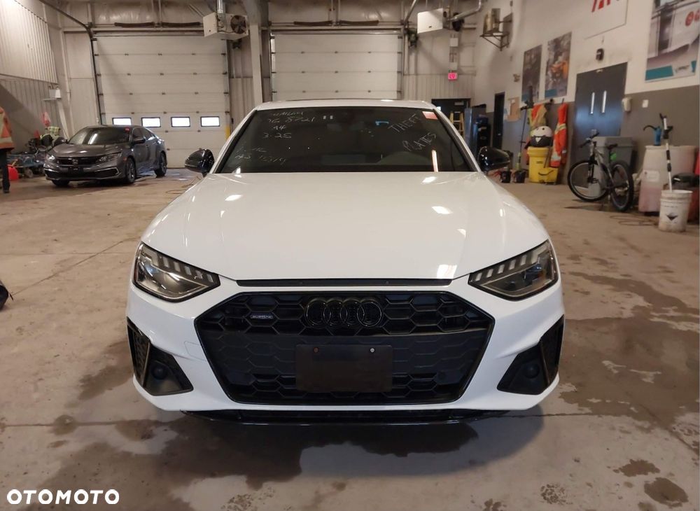 Audi A4 Limousine - 2