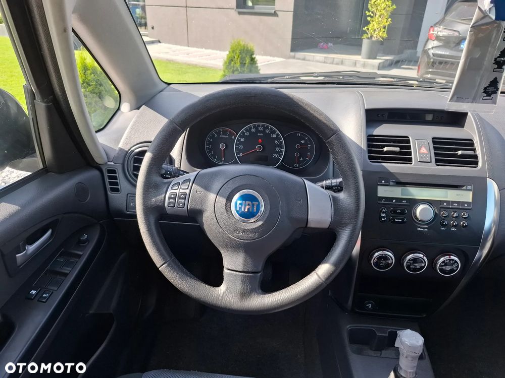 Fiat Sedici 1.6 16V 4x4 Dynamic - 11