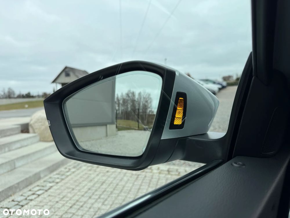 Skoda Superb 2.0 TDI DSG Ambition - 12