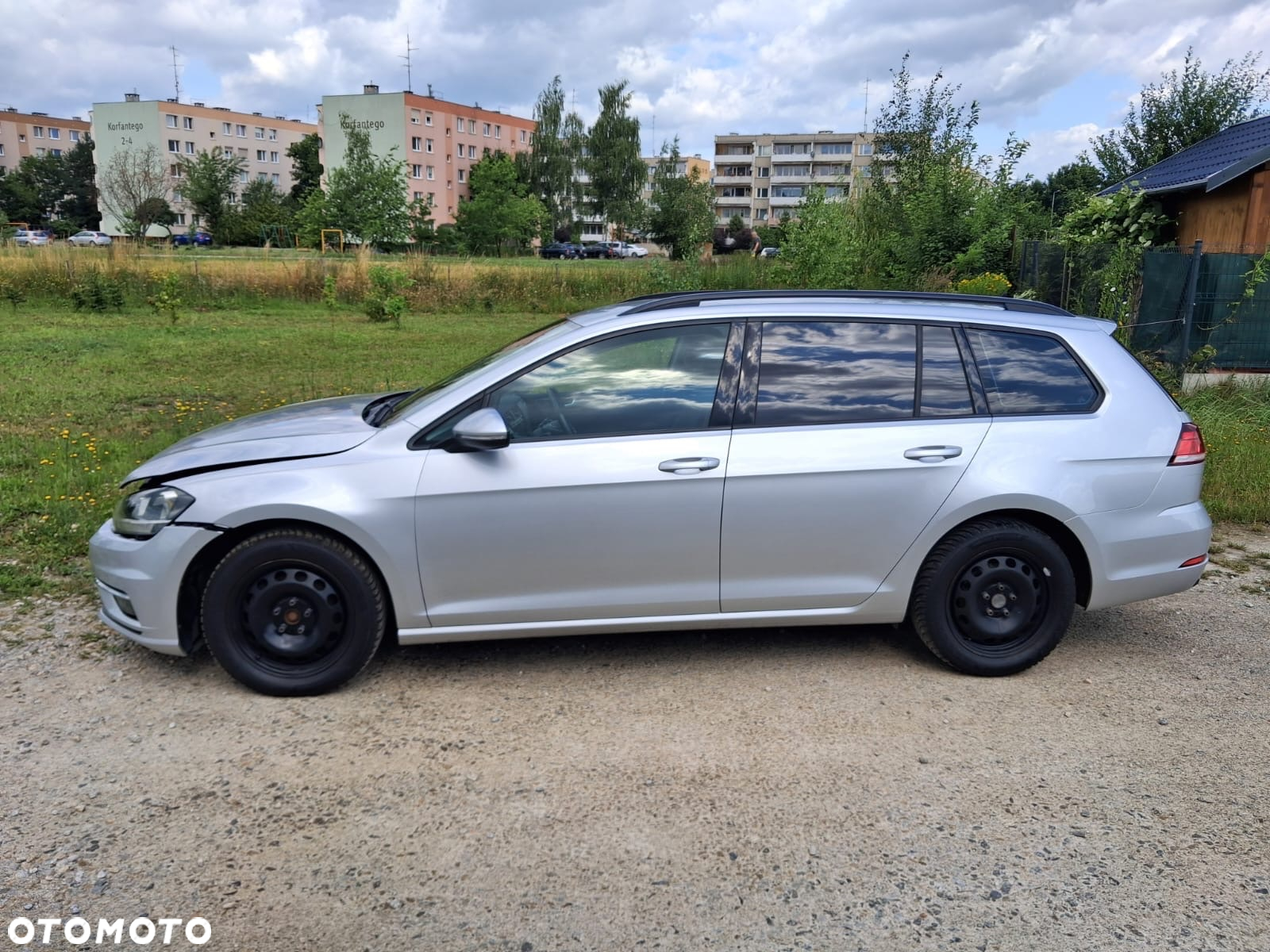 Volkswagen Golf 1.6 TDI (BlueMotion Technology) Comfortline - 5