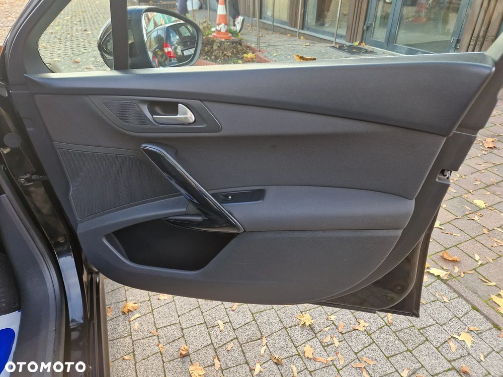 Peugeot 508 HDi FAP 165 Allure - 31