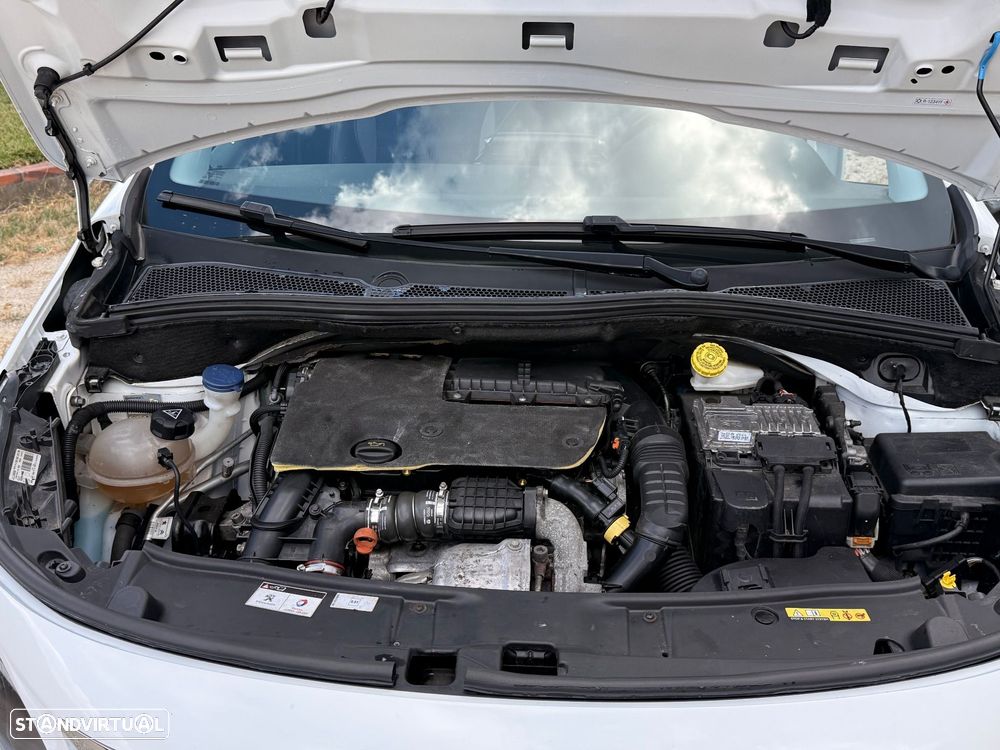 Peugeot 2008 BlueHDi FAP 120 STOP & START Allure - 3