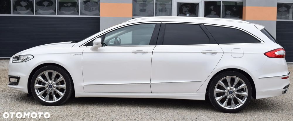 Ford Mondeo 2.0 EcoBoost STart-Stopp Autom Vignale - 14