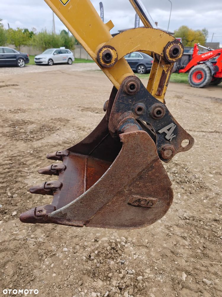 Caterpillar 301.8 - 22